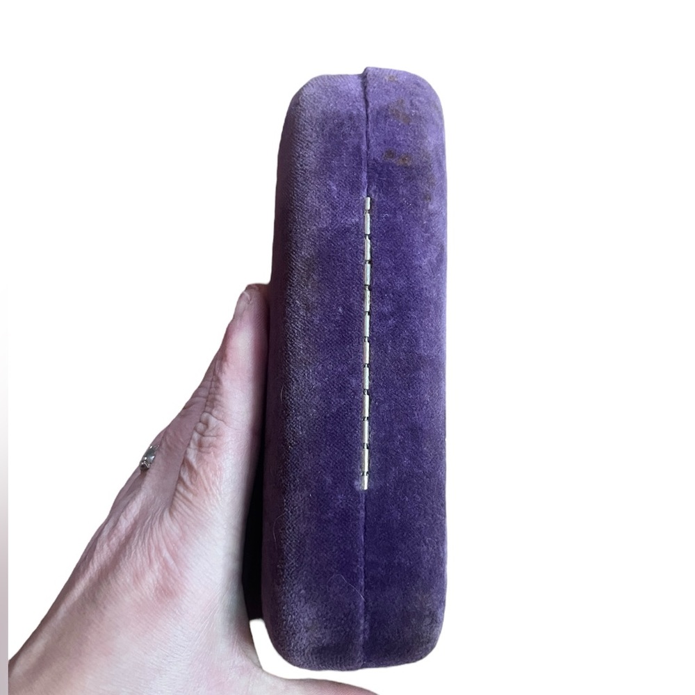 Gucci Purple Velvet Sunglasses Case with Pouch - Picture 5 of 8